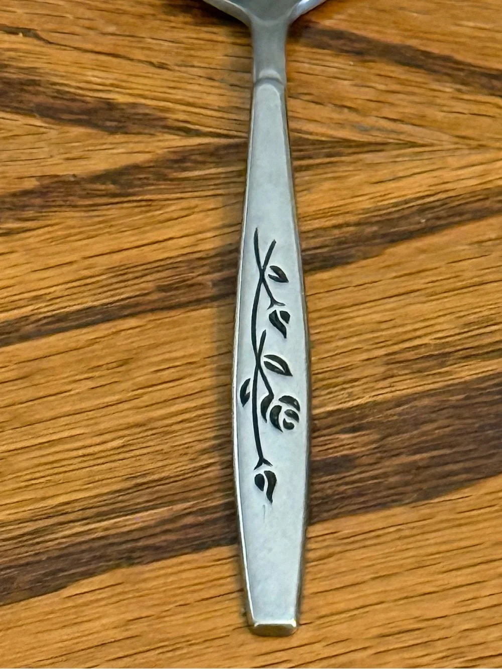 Vintage Sears Summer Breeze 4 Teaspoons Stainless Flatware 6 1/8”